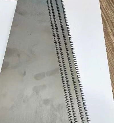 鋸齒淬火設(shè)備