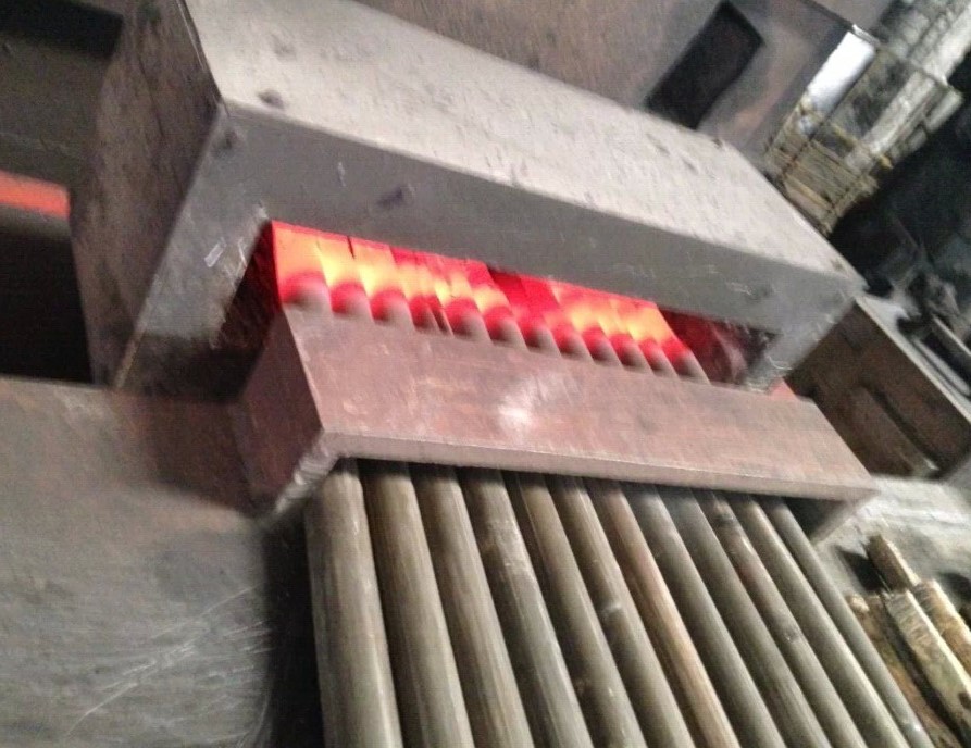 鋼管中頻熔煉退火