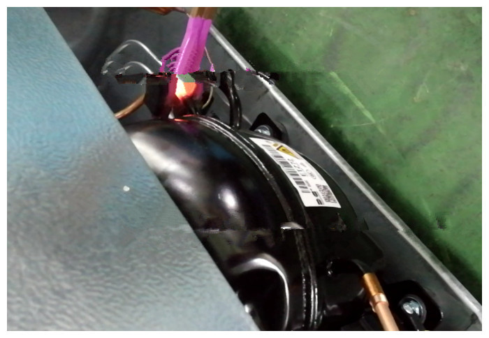 冰箱空調(diào)壓縮機(jī)銅管焊接機(jī)、30KW手持式高頻焊機(jī)